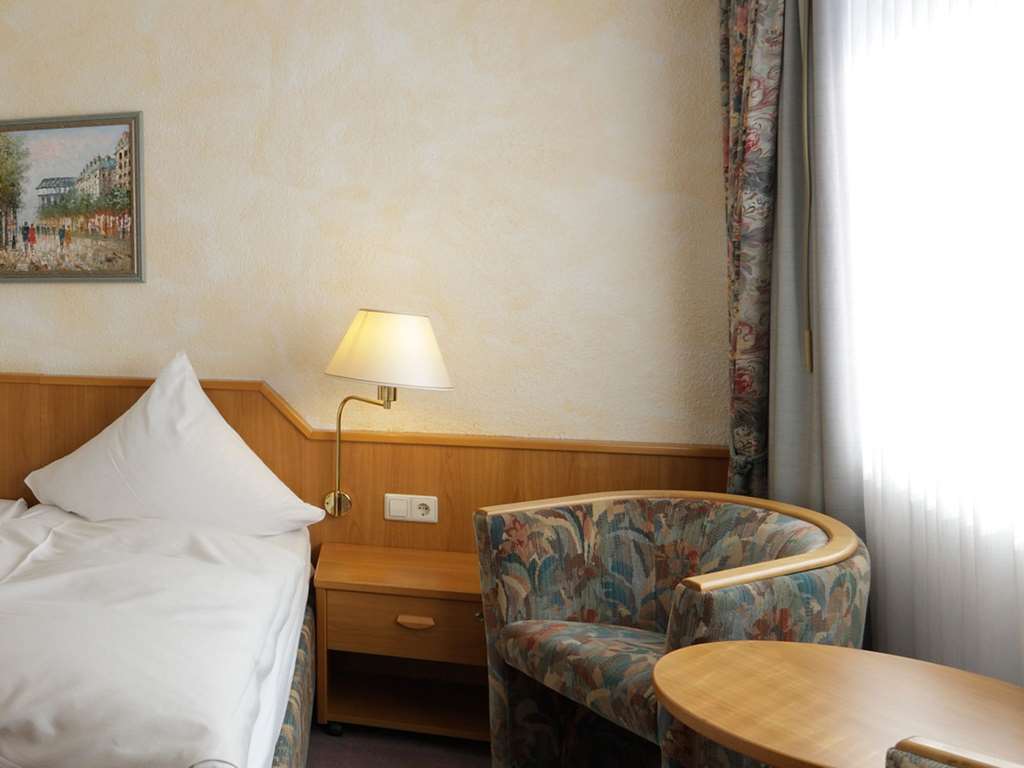 Cityhotel Thueringer Hof New Classic Ανόβερο Δωμάτιο φωτογραφία